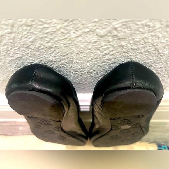 Tory Burch CLAIRE BALLET flat size 6.5 with dust bag - Picture 3 of 7